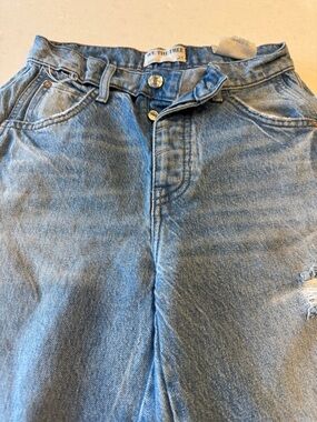We The Free mid Rise barrel 24 large hole waistband easy fix See pictures defect